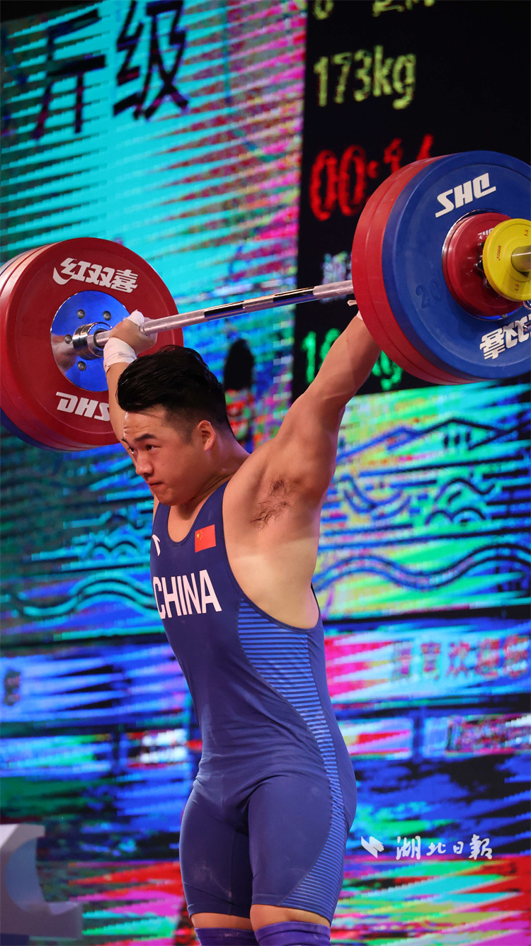 包含金牌选手稳扎稳打,飞驰向着胜利的词条 包含金牌选手稳扎稳打,飞驰向着胜利的词条