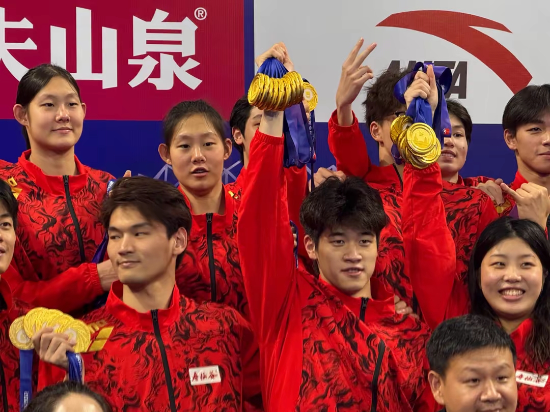 游泳赛季收官，冠军榜单揭晓