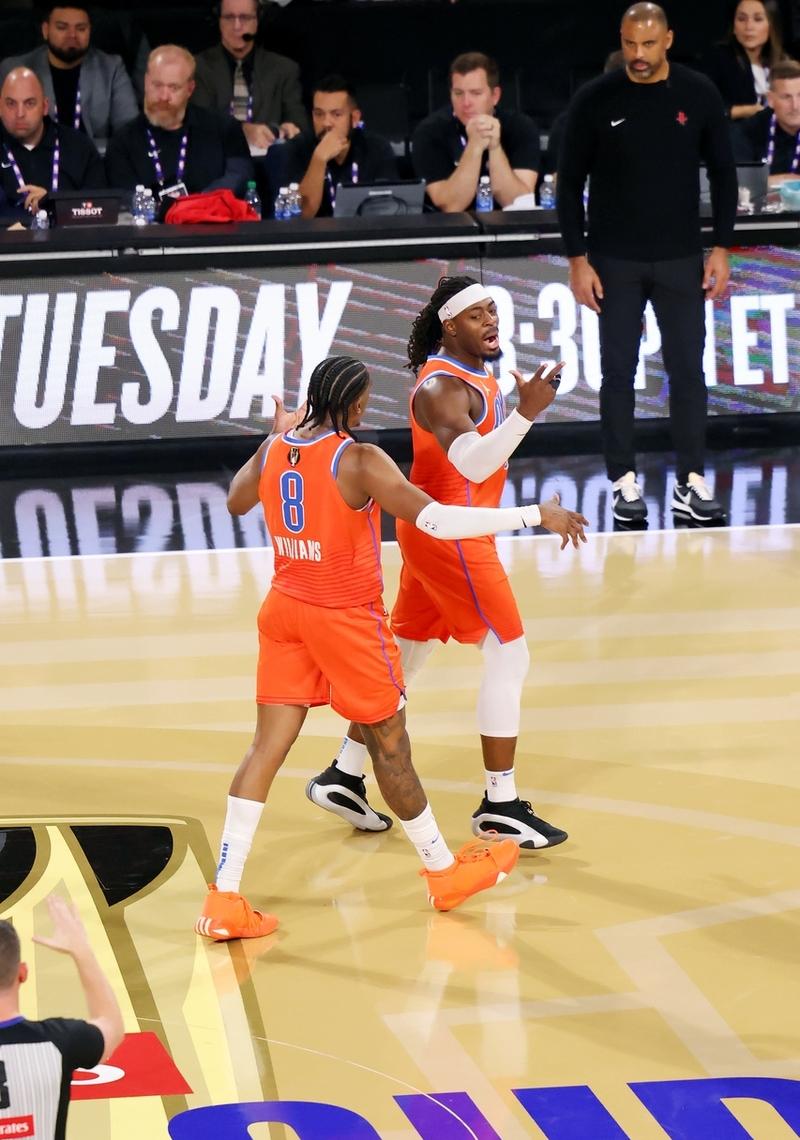 迈凯伦轻取威廉姆斯，拉塞尔带队取胜的简单介绍