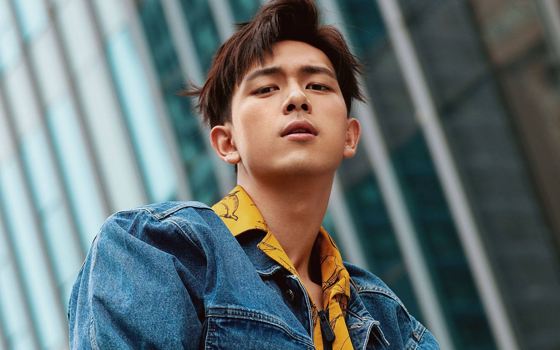 绿茵旋律，当墨西哥节奏遇见东方智慧，奥纳纳导演逆转乐章