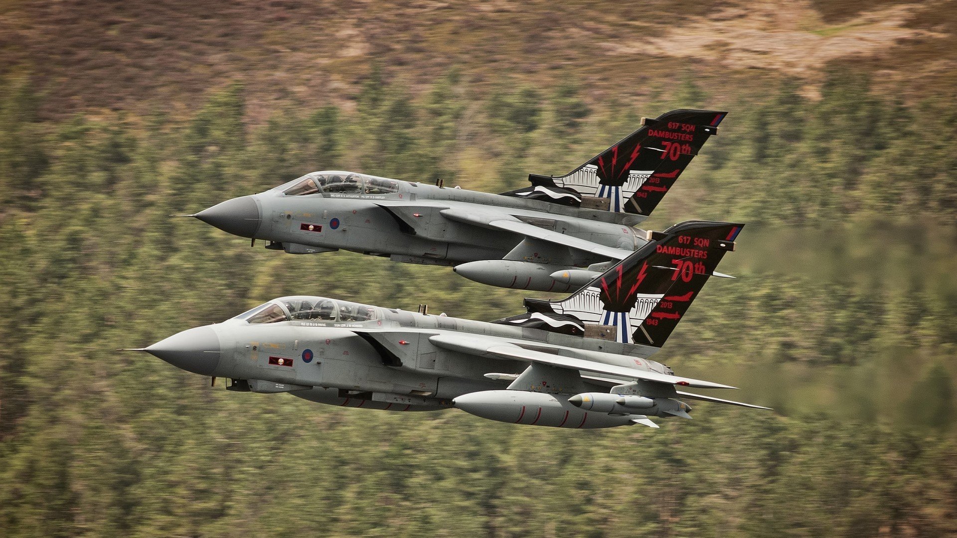 篮球平行宇宙,当山西队隔空约架勇士,东决舞台上演荒诞终结战