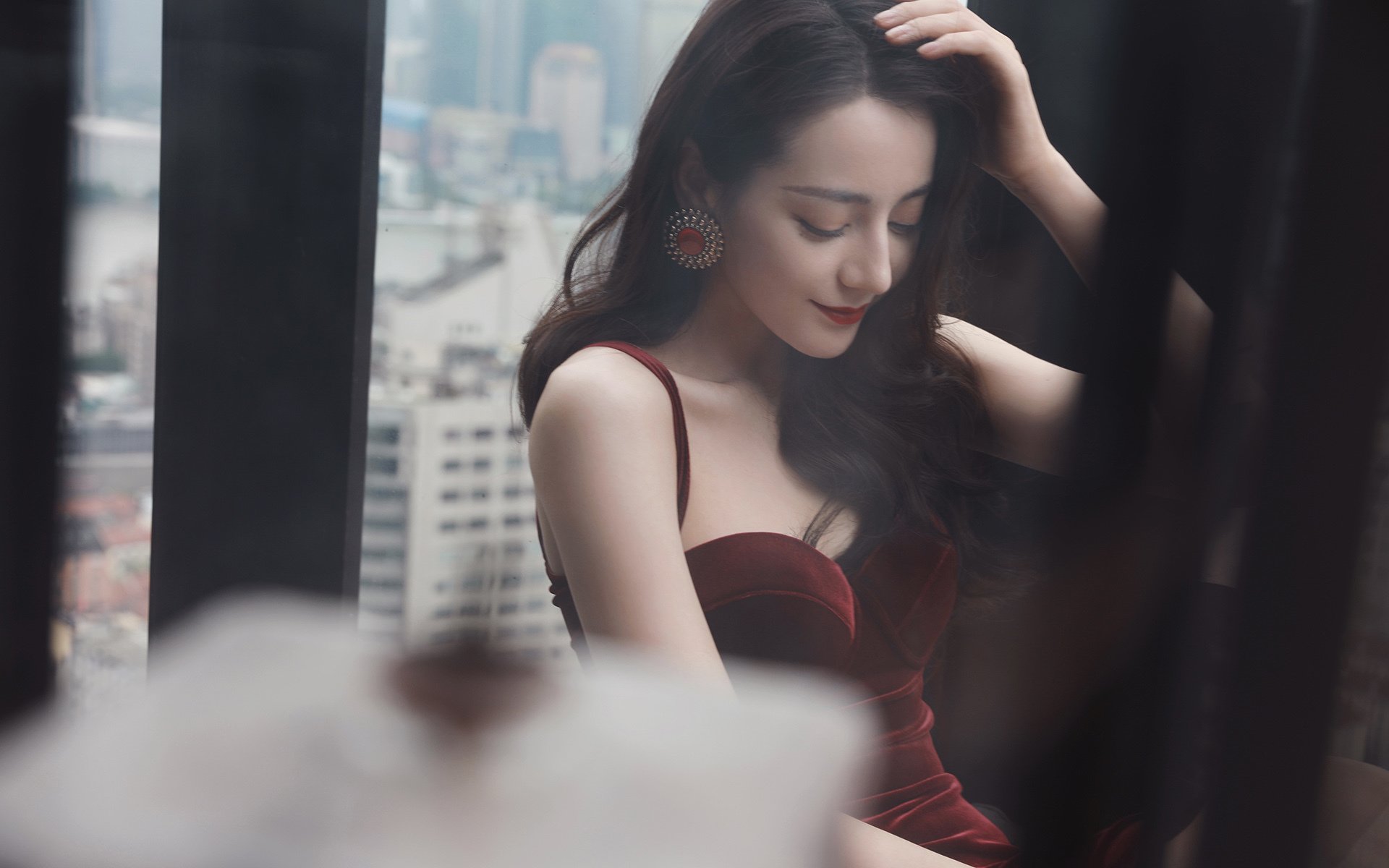 开云体育平台APP-这是一篇为您定制的、具有唯一性和故事张力的文章。标题采用了预叙+反差的手法，内容则构建了一个令人震惊的足球平行宇宙