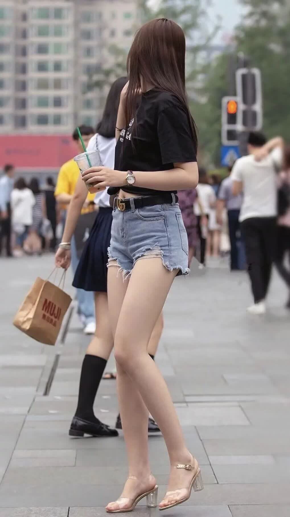 开云体育平台APP-星辰陨落，潘帕斯悲歌—加维绝杀定乾坤，波兰钢铁战车碾碎阿根廷卫冕梦